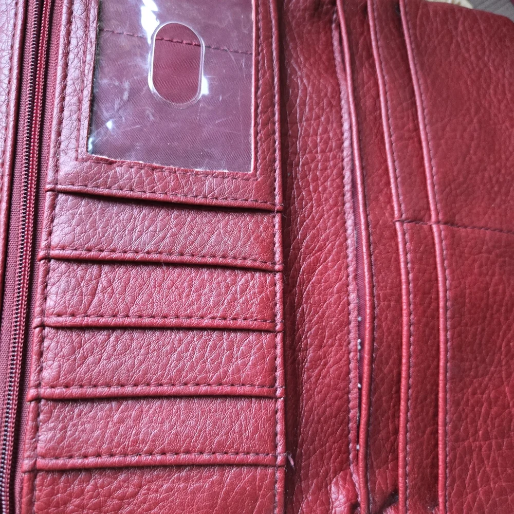 Elegant Burgundy Soft Leather Wallet